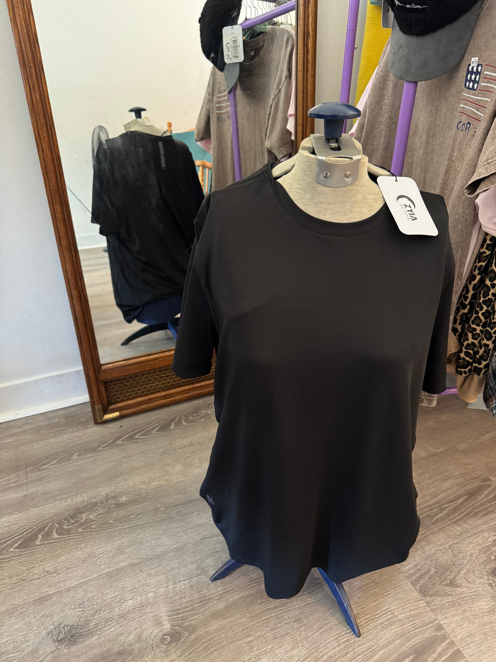 Zyia New Tee - XL Men’s