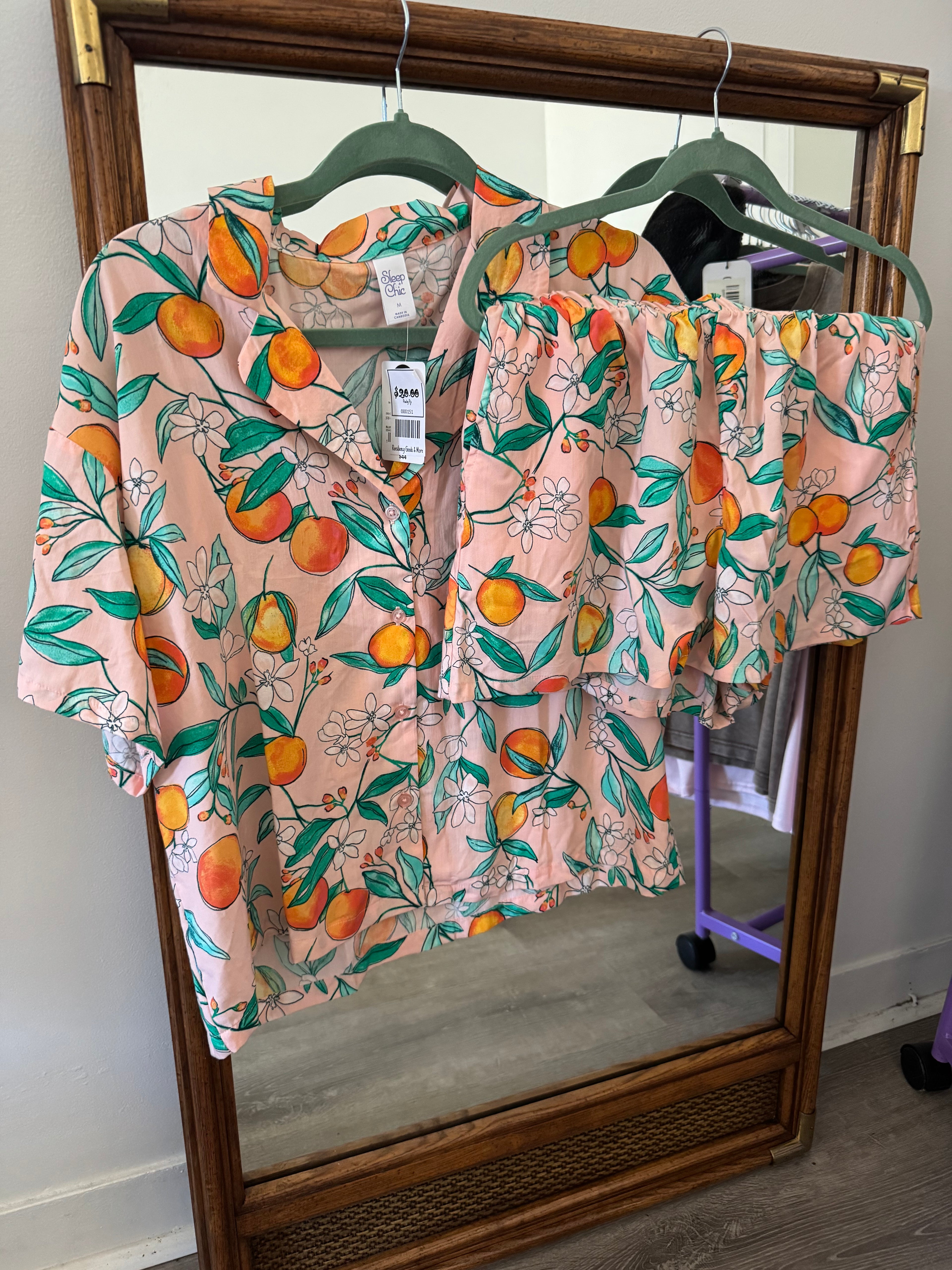Peachy PJs set - medium ￼